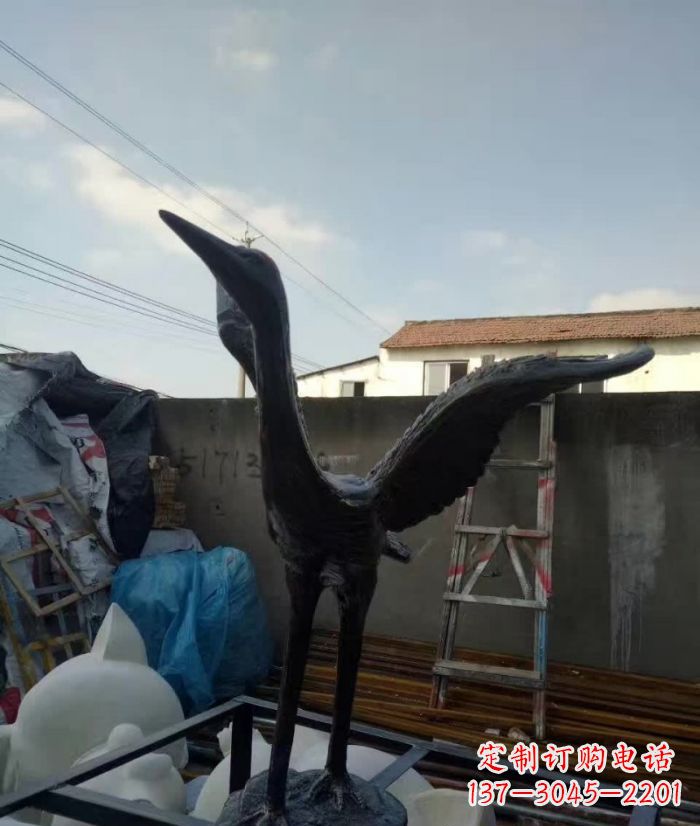 泉州展翅仙鹤铜雕 (2)