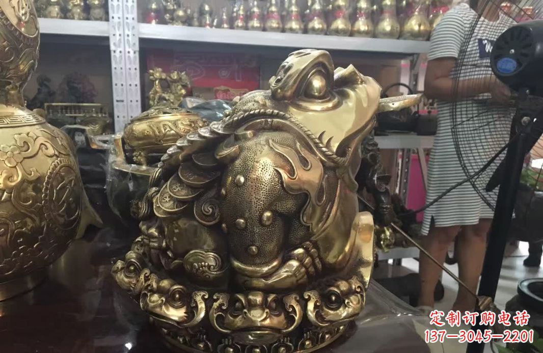 泉州招财金蟾动物铜雕