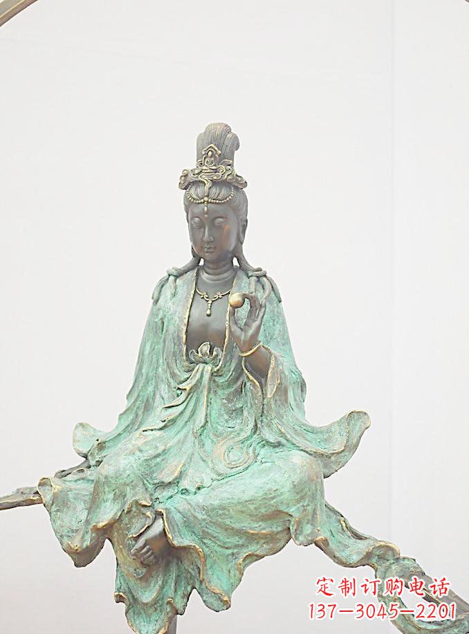 泉州铸铜观自在观音雕像