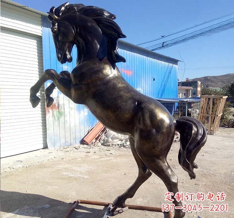 泉州铸铜立马