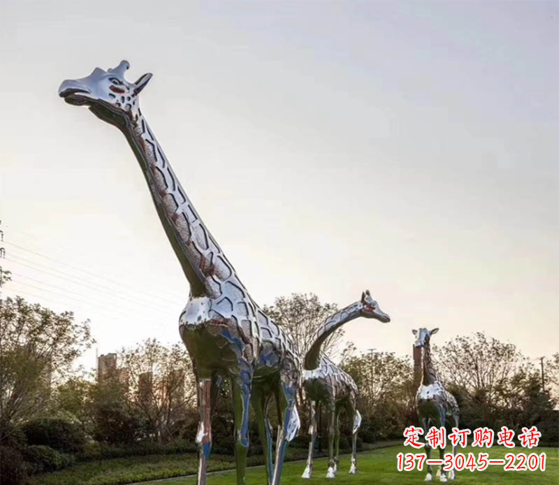 泉州不锈钢长颈鹿雕塑