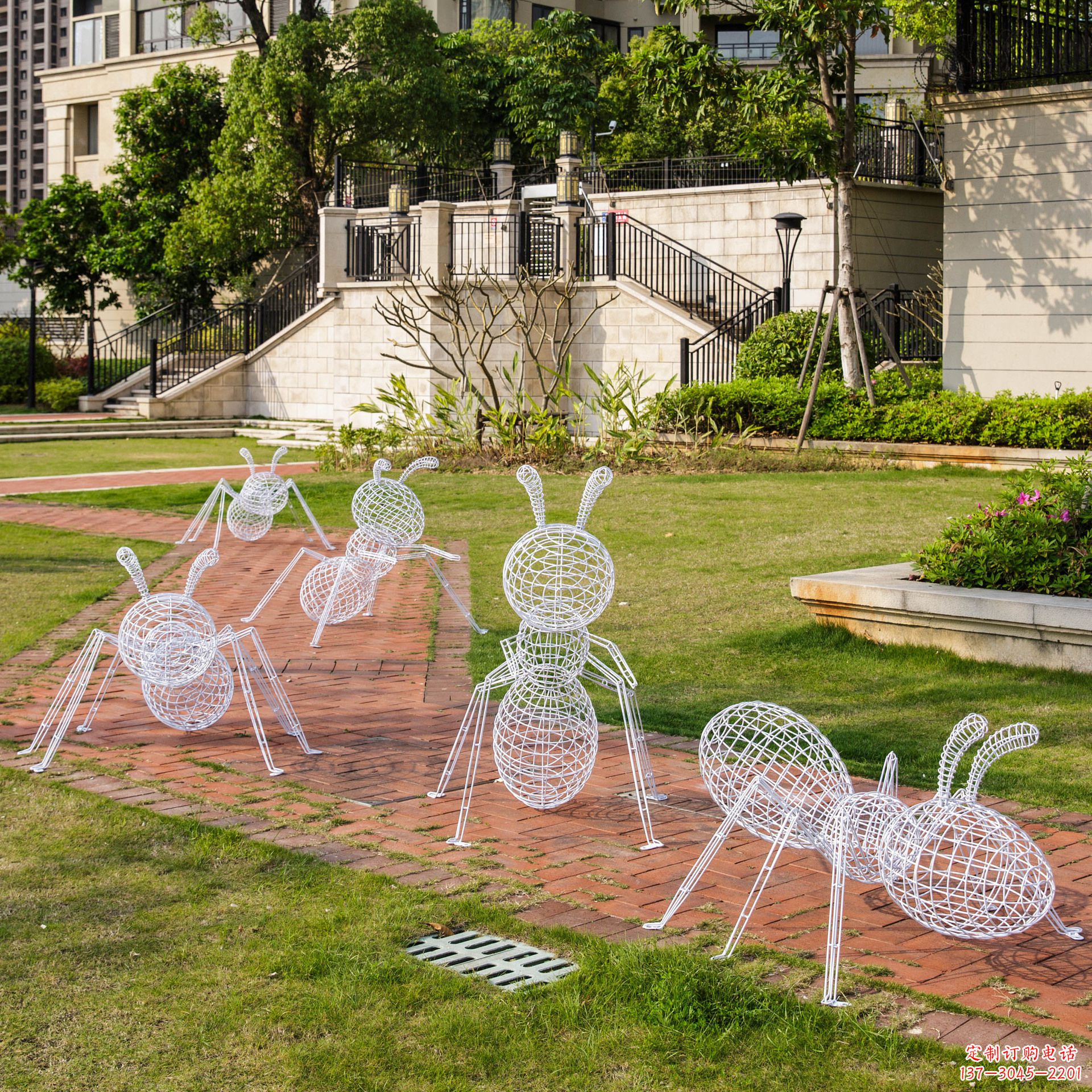 泉州蚂蚁雕塑-户外公园大型不锈钢镂空蚂蚁雕塑
